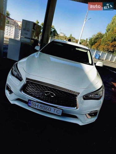 Infiniti