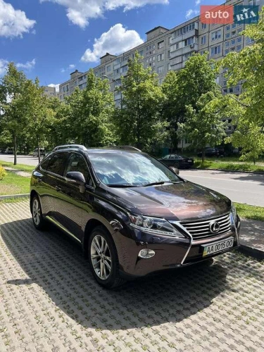 Lexus