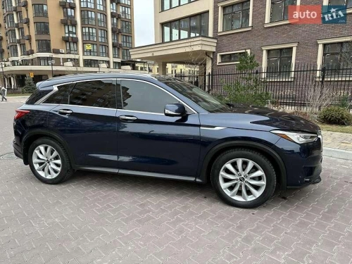Infiniti
