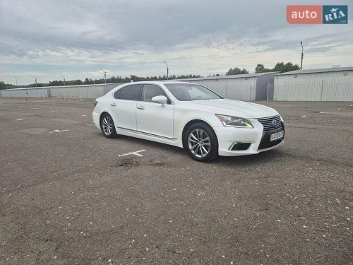 Lexus