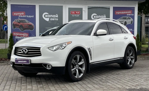 Infiniti