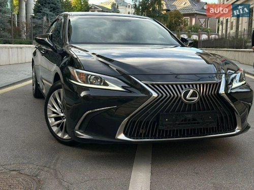 Lexus