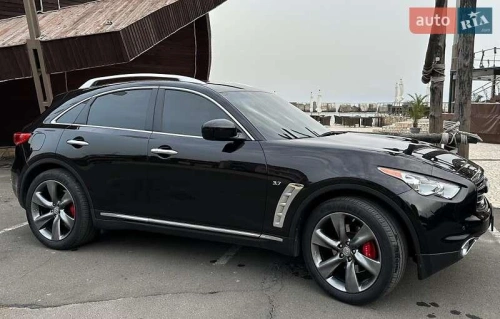 Infiniti