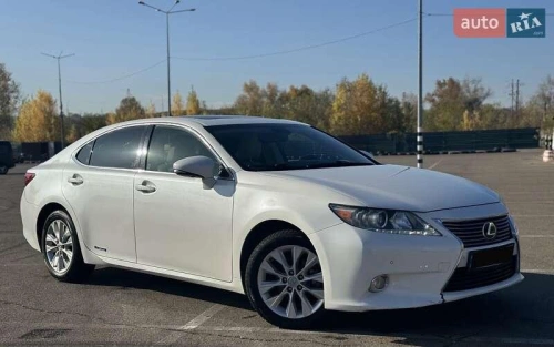 Lexus