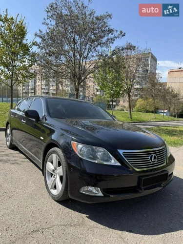 Lexus