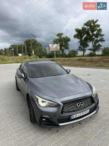 Infiniti