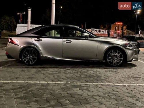 Lexus