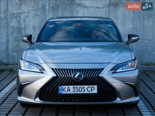 Lexus