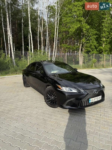 Lexus