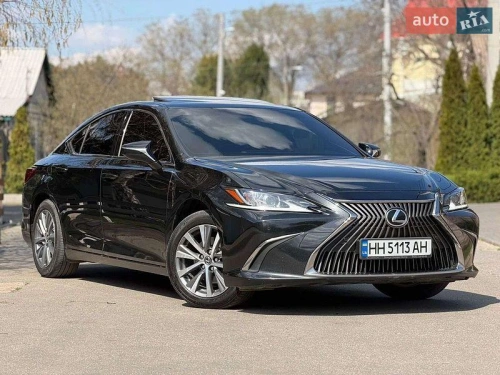 Lexus