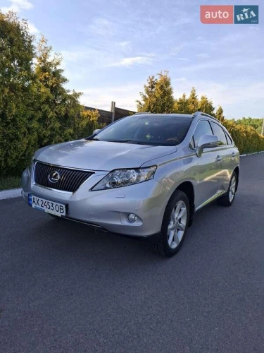 Lexus