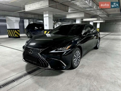 Lexus