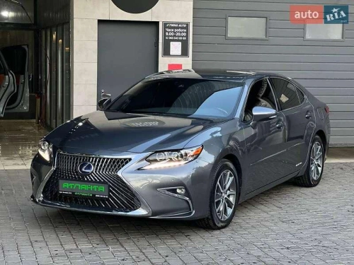 Lexus