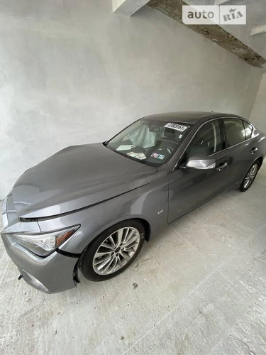 Infiniti