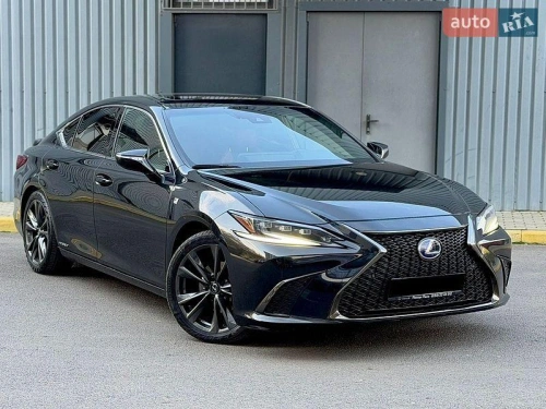 Lexus