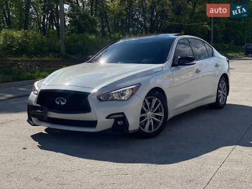 Infiniti