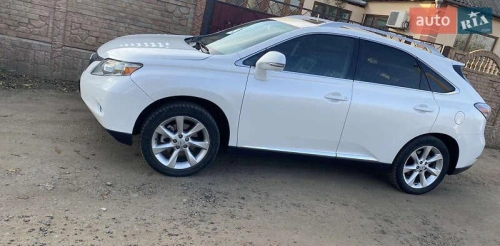 Lexus