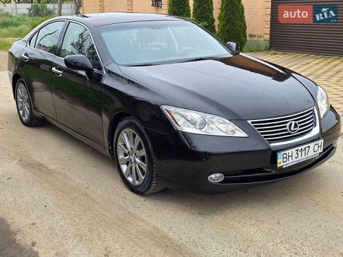 Lexus