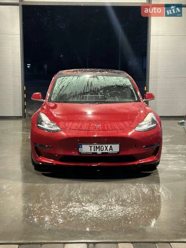 Tesla