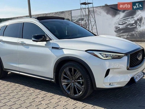Infiniti
