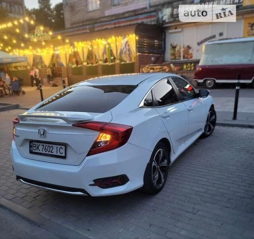 Honda