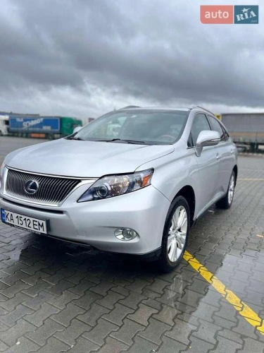 Lexus