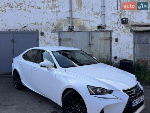 Lexus
