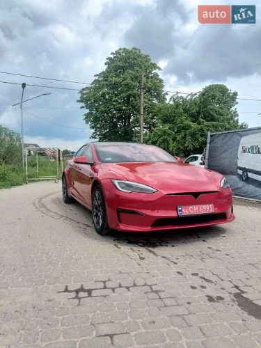 Tesla