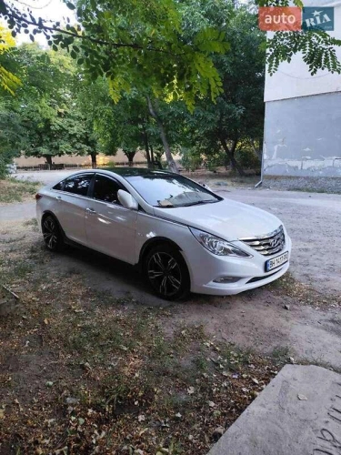 Hyundai