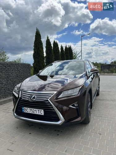 Lexus