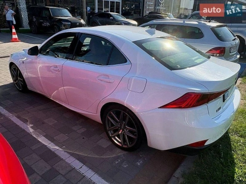 Lexus