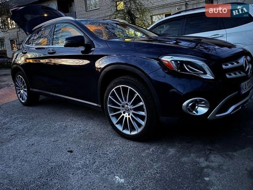 Mercedes-Benz