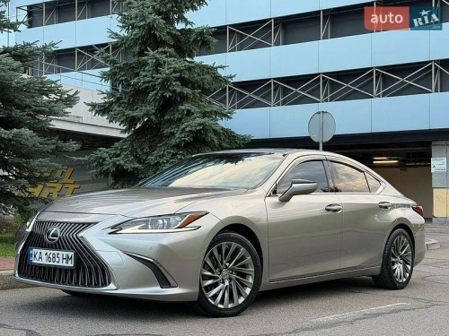 Lexus