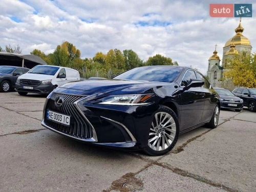 Lexus
