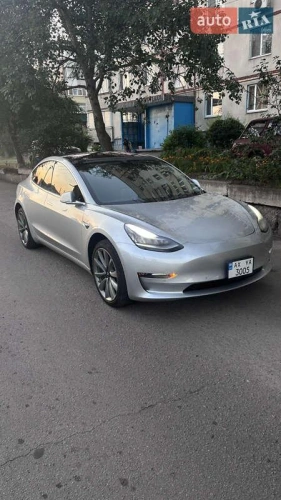 Tesla