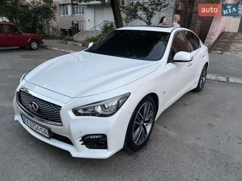 Infiniti