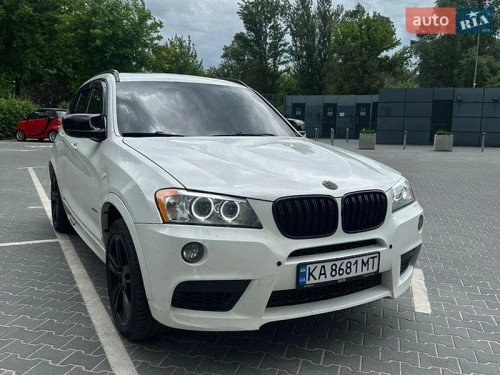 BMW X3 2011