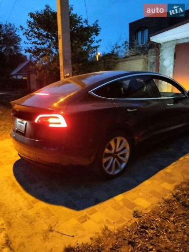 Tesla