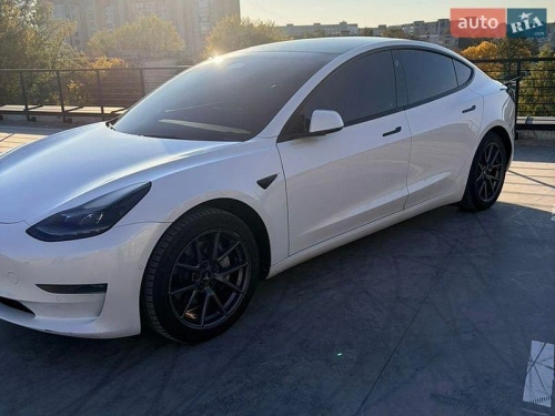 Tesla
