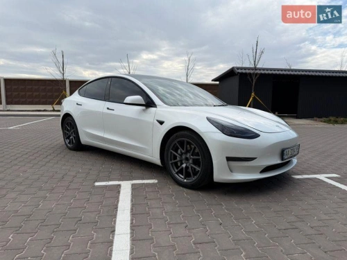 Tesla