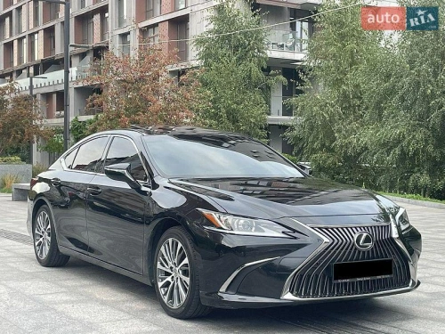 Lexus