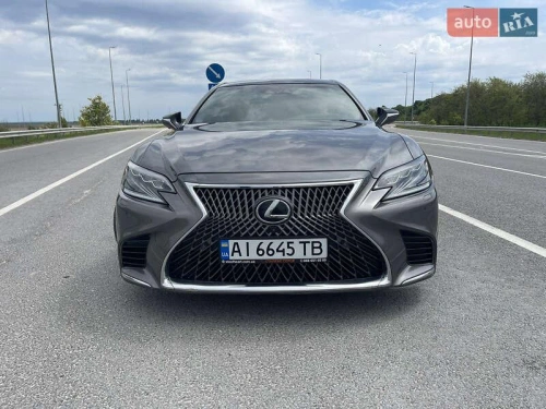 Lexus