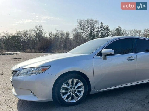 Lexus
