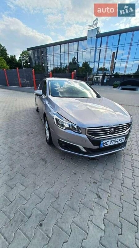 Peugeot