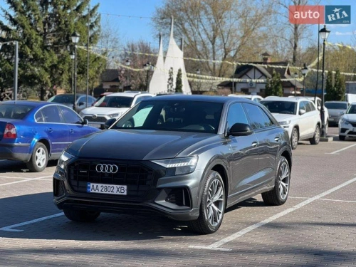 Audi Q8 2018