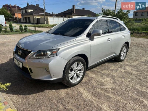 Lexus
