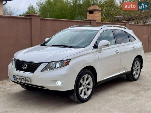 Lexus