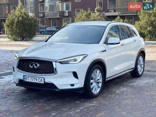 Infiniti