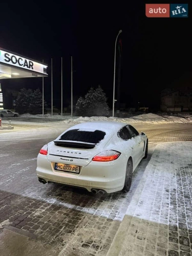 Porsche