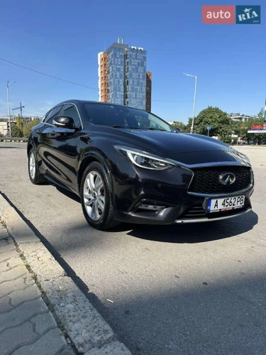 Infiniti